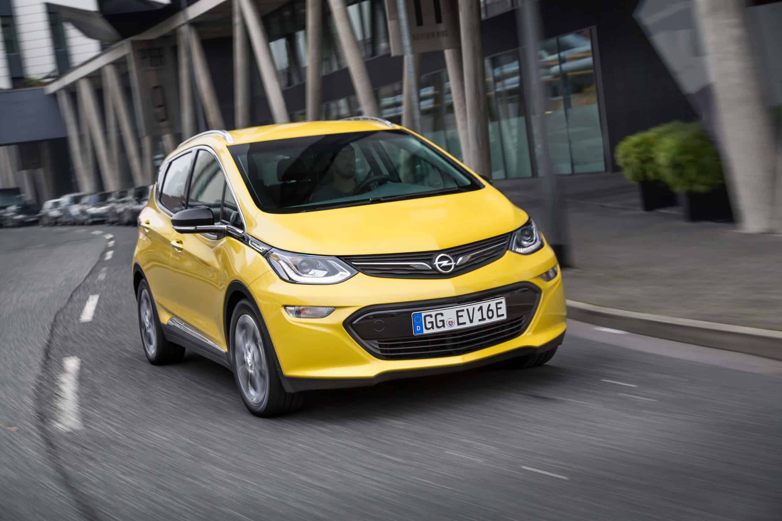 Der Opel Ampera-E: Überraschend Große Reichweite - Ratgeber DeLuXe!